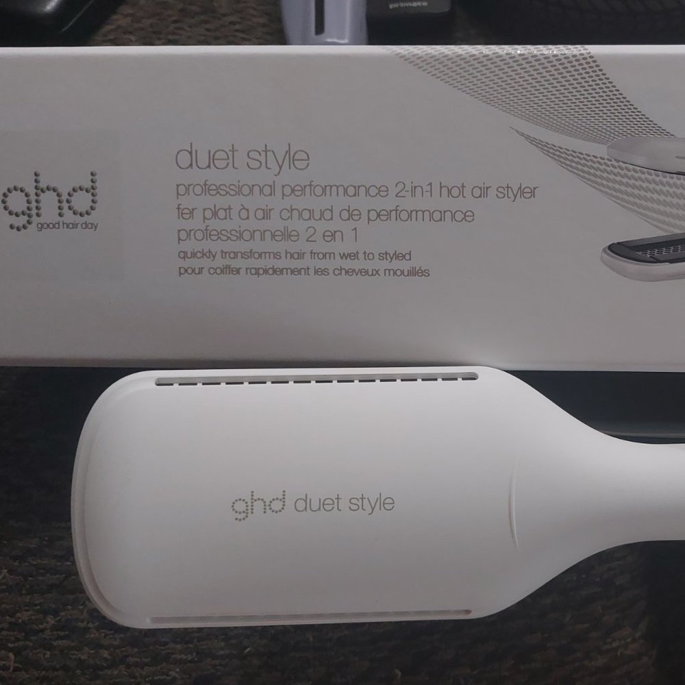 GHD duet styler
